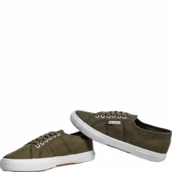 2750 Cotu Classic Green