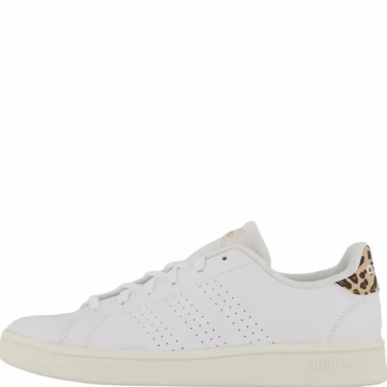 Advantage Base Shoes Cloud White / Cloud White / Magic Beige