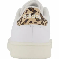 Advantage Base Shoes Cloud White / Cloud White / Magic Beige