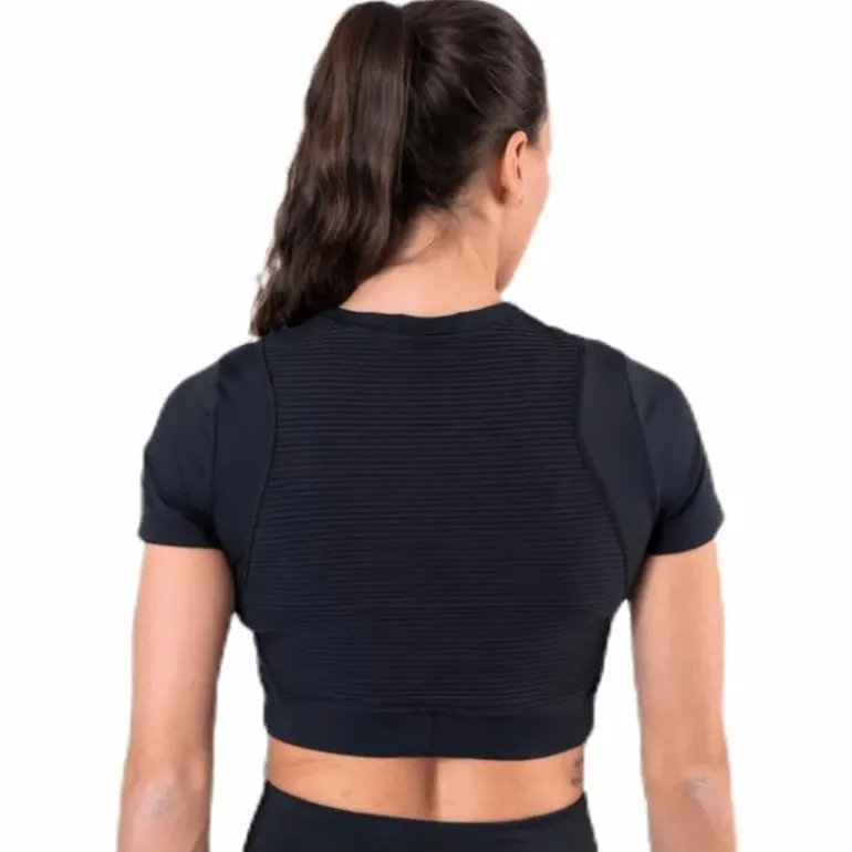 Aeroadpt SS Crop Top Black