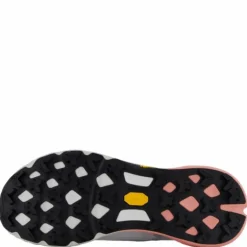 Agility Peak 5 White/soft Coral