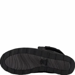 Ariel F Black