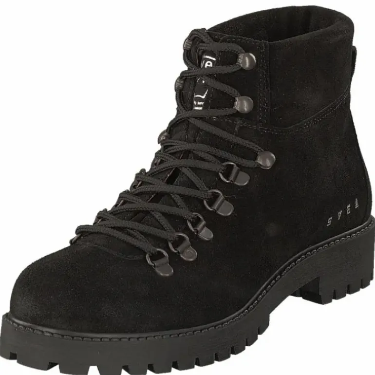 Chris Boots Black
