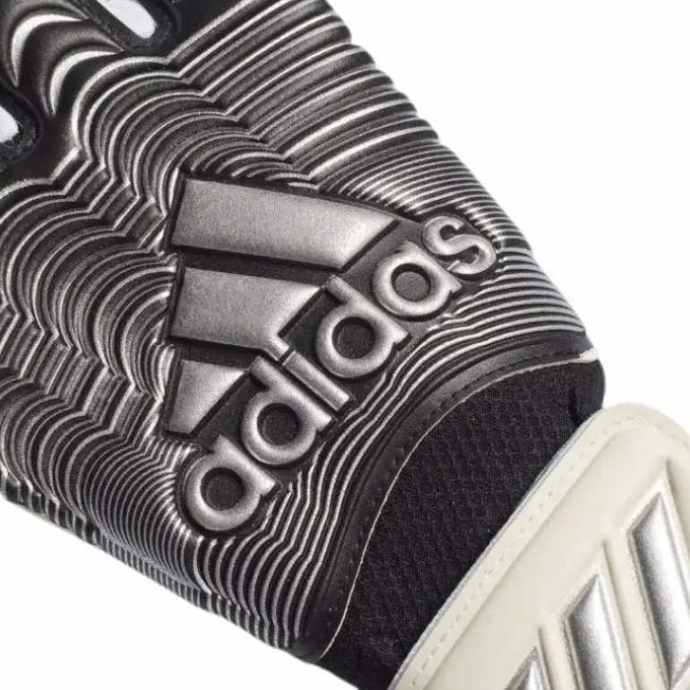 Classic Pro White/Black