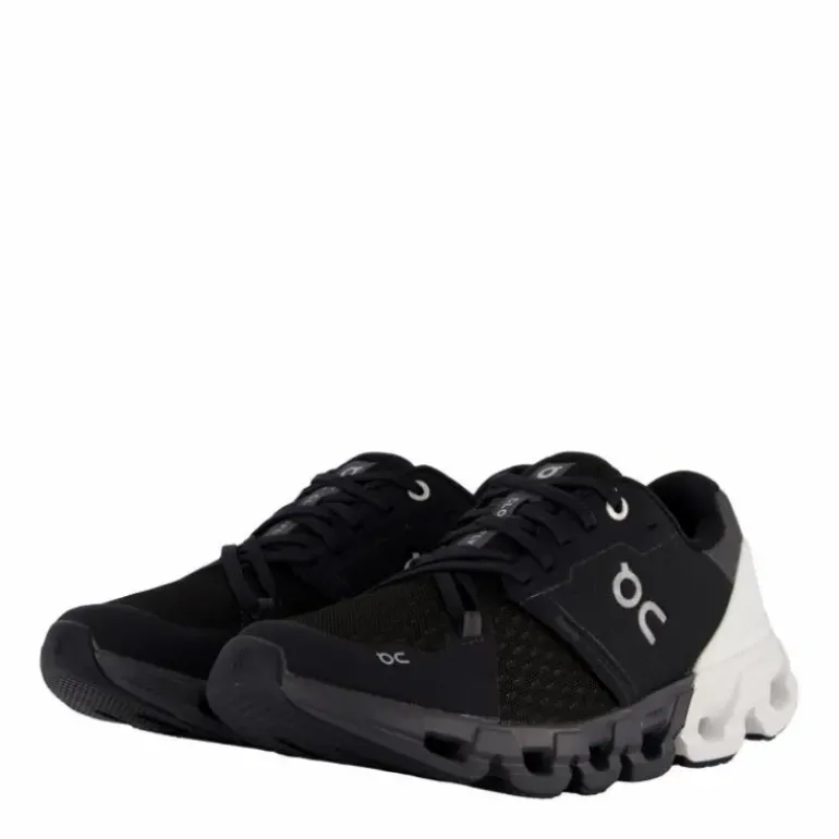 Cloudflyer 4 Black/white