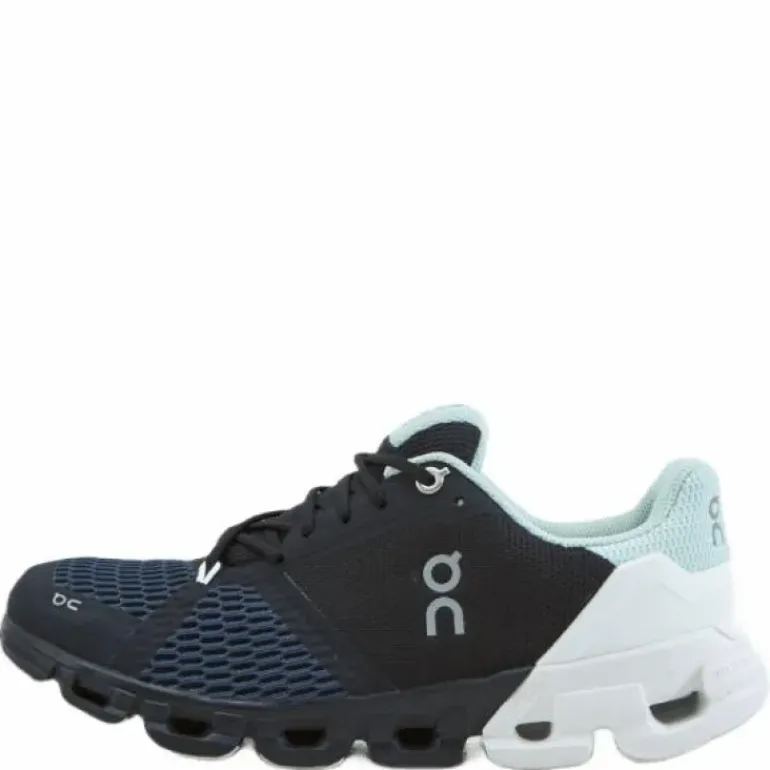 Cloudflyer Womens Black/white