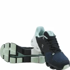 Cloudflyer Womens Black/white