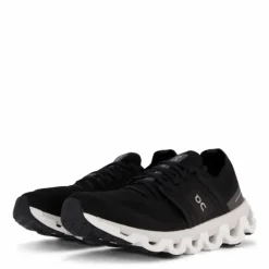 Cloudswift 3 All Black
