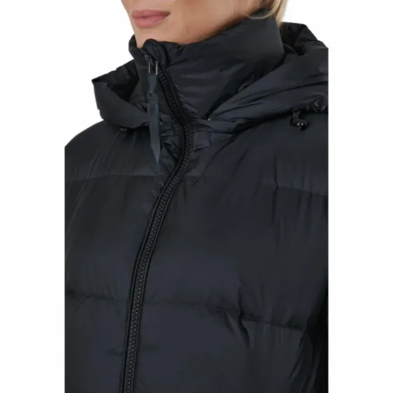 Duna Black