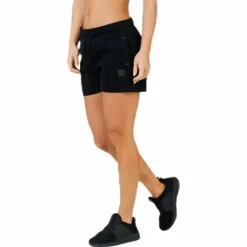 Ebba Tech Shorts Black