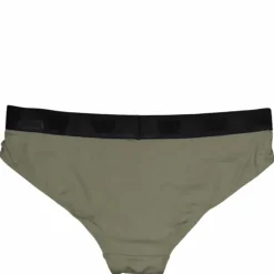 Ess' Cheeky Olive