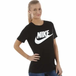 Essential Tee Black