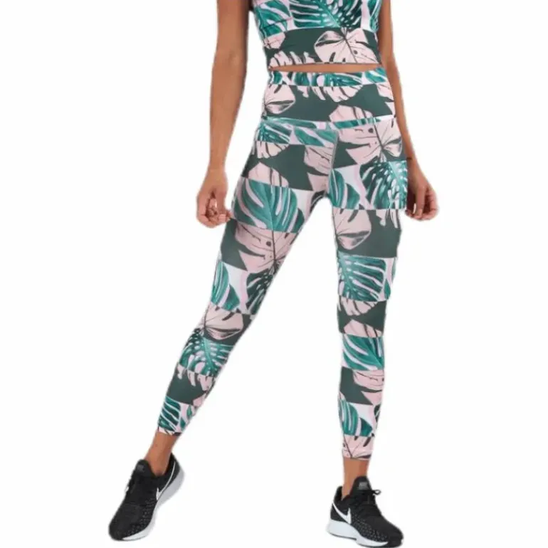 Fast Crop Runway Pink