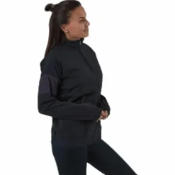 Fav Tracktop Black