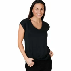 Kamala Tee Black