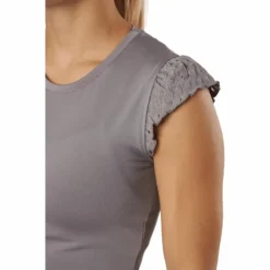 Lily Tee Cinder