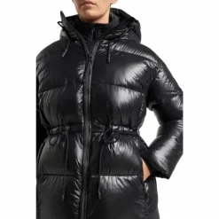 Malla Jacket Black