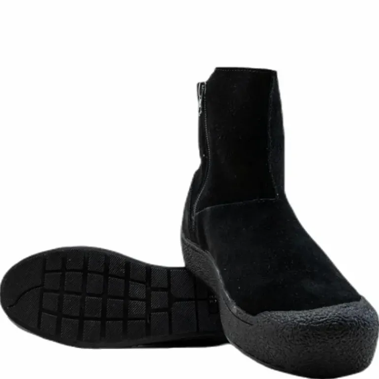 Maya Curling Boots Black