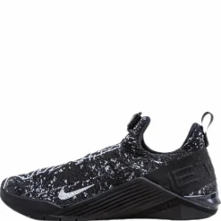 Metcon FlyKnit 4 White/Black