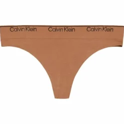Modern Seamless Thong Beige