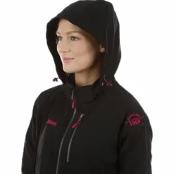 Moss Jacket Black