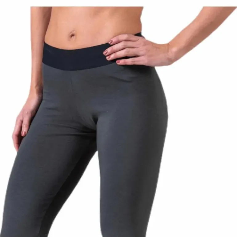 Must Haves Tight Grey