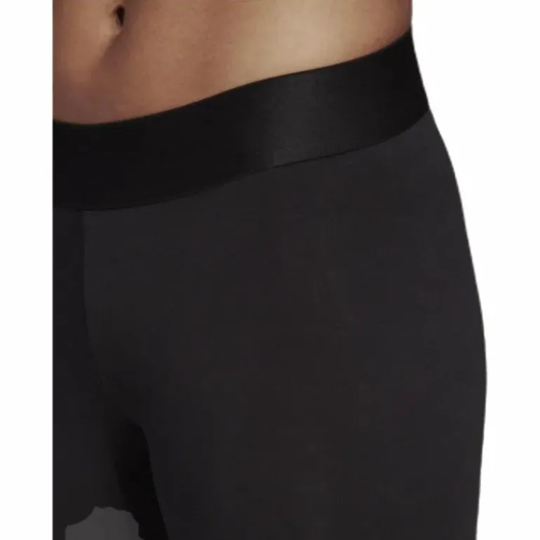 Must Haves Tight White/Black