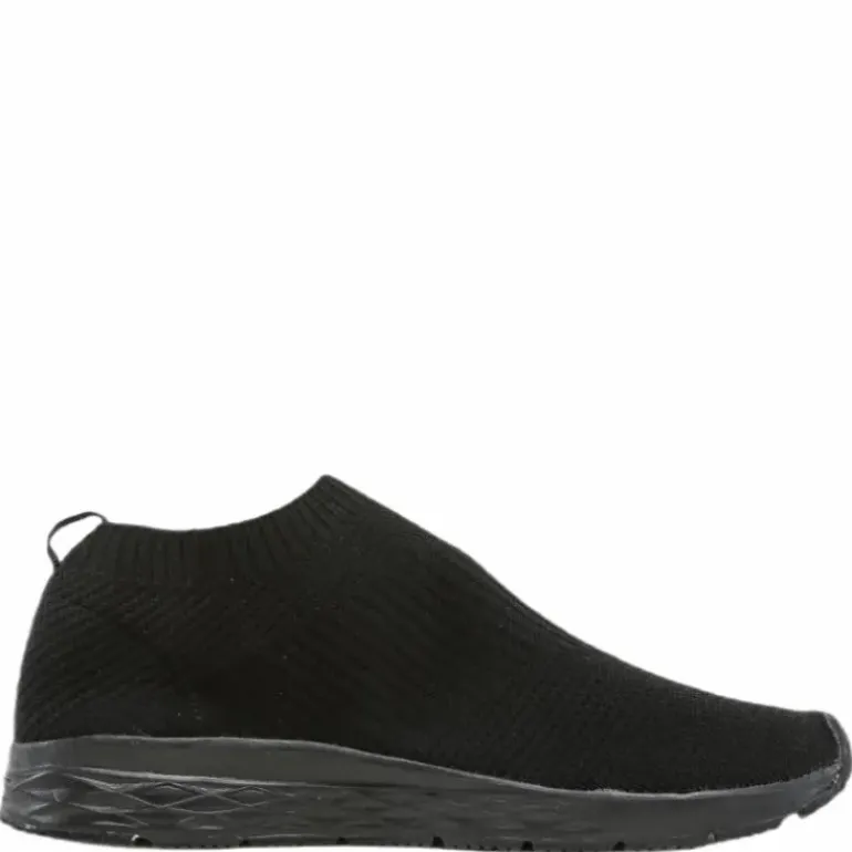 Nemi Black