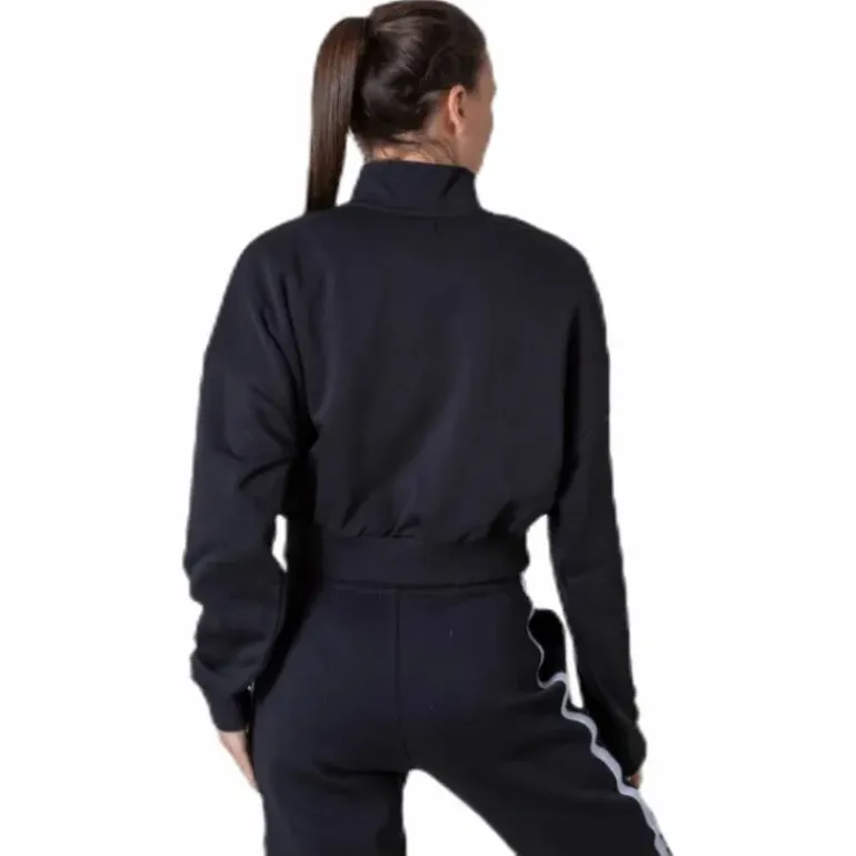 Nsw Essential Flc Crop Hz White/Black