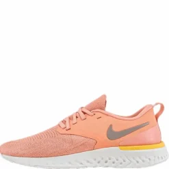 Odyssey React 2 Flyknit Pink