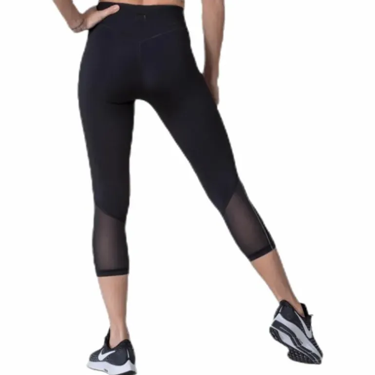 Performance Training 3/4 Tights Black