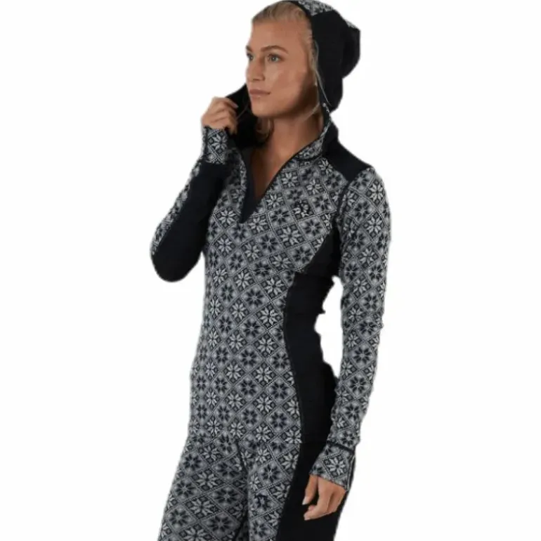 Rose Hood Black