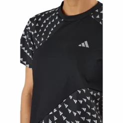 Run It Brand Love T-Shirt Black