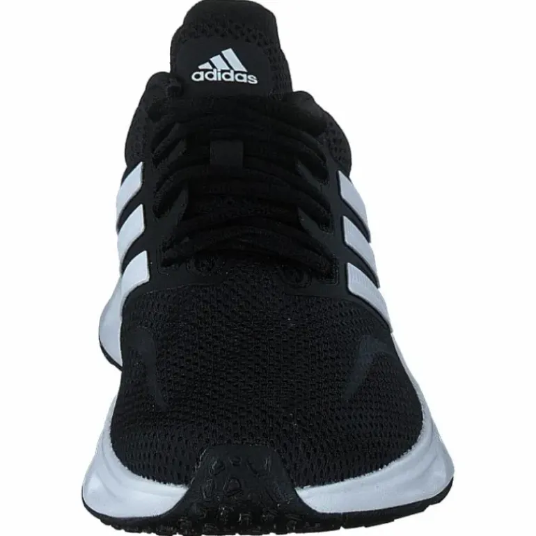 Showtheway 2.0 Shoes Core Black / Cloud White / Core Black