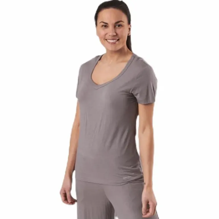Sophisticated Modal S/S V-Neck Beige
