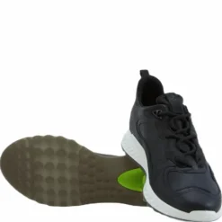 ST.1 Laced Shoes Black