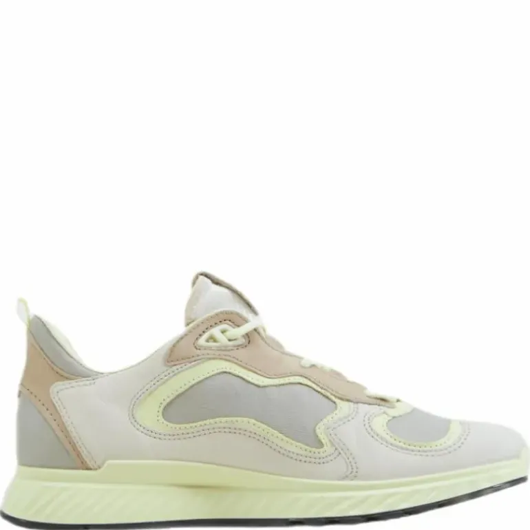ST.1 Laced Shoes Yellow