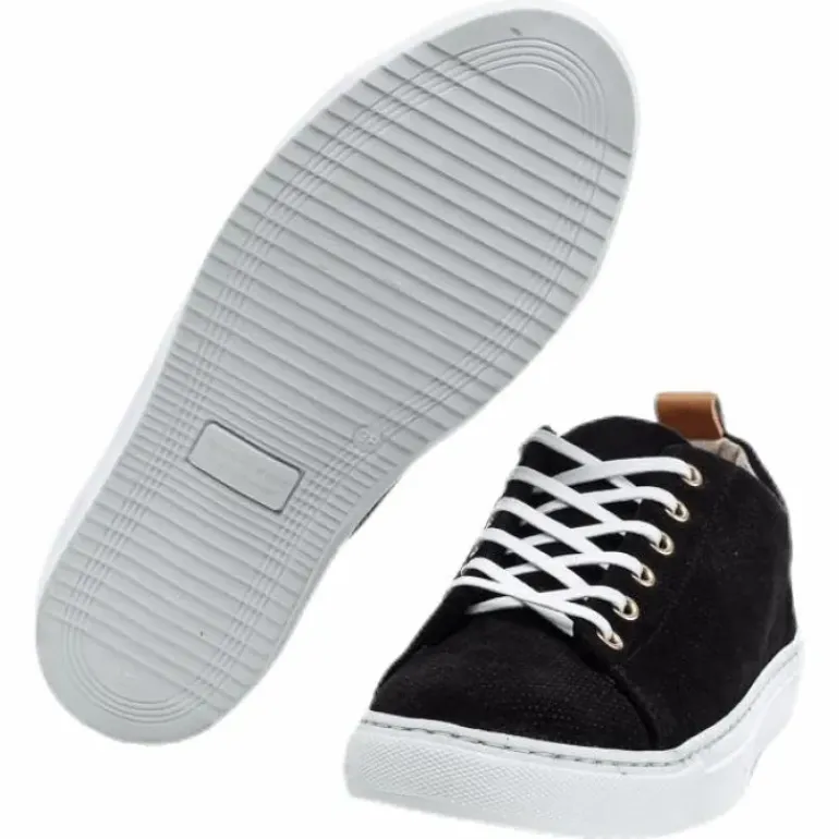 Stoked Low Suede Black