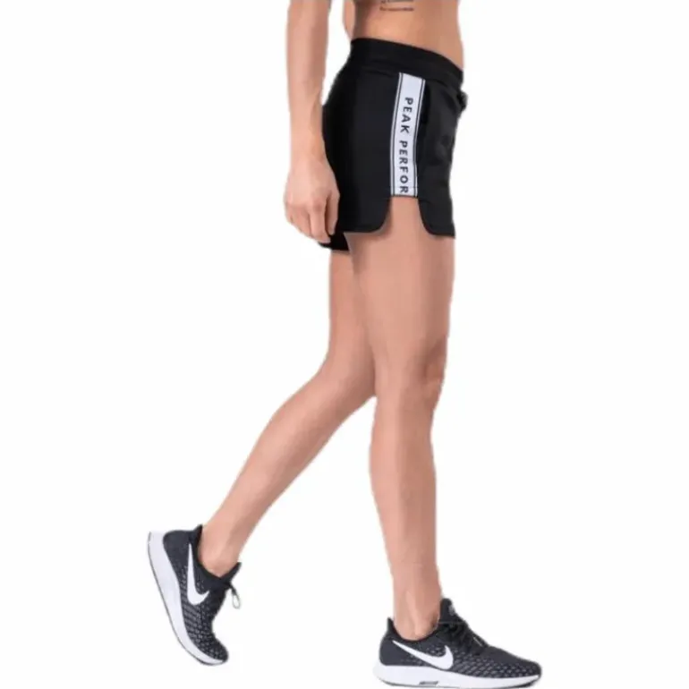 Tech Club Shorts Black