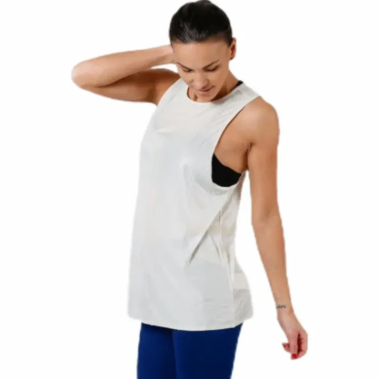 Tech Pack Knit Muscle Tank Beige
