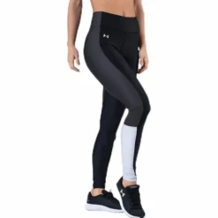 UA HG Armour Perforation Inset Leggings Black