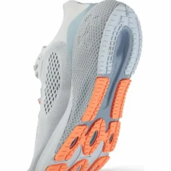 UA W Hovr Machina 3