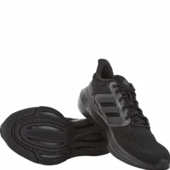 Ultrabounce Shoes Core Black
