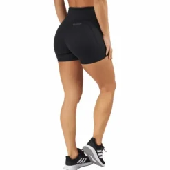 Yoga Essentials High-Waisted Short Leggings Black